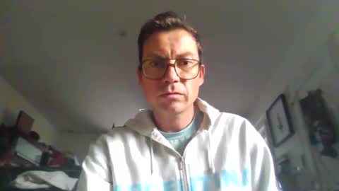 pchittt online show from December 20, 2:02 pm