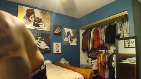 Phenomenal online show from October 18, 12:39 pm