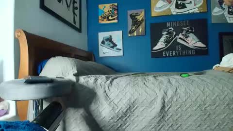 Phenomenal online show from November 26, 11:33 am