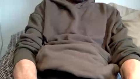 pea23 online show from April 4, 1:52 pm