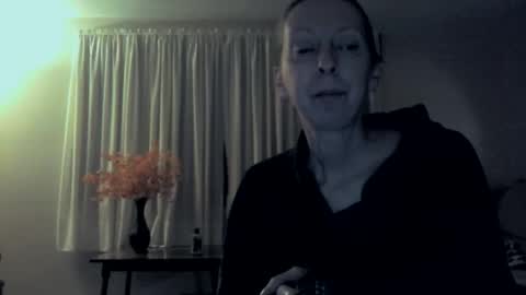 Snapshot of peacelovesexwine chatting on February 6, 11:41 pm Peace online show from February 6, 11:41 pm