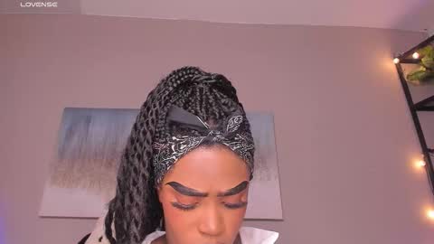 Briana online show from March 4, 1:06 pm