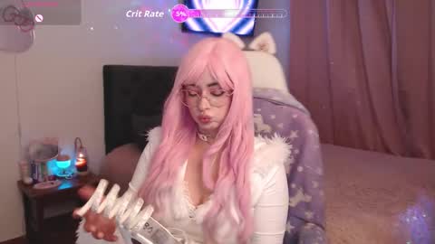 Snapshot of peacherry_ chatting on November 7, 12:43 am peacherry_ online show from November 7, 12:43 am