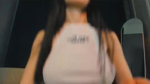 Daisy online show from March 24, 9:09 pm