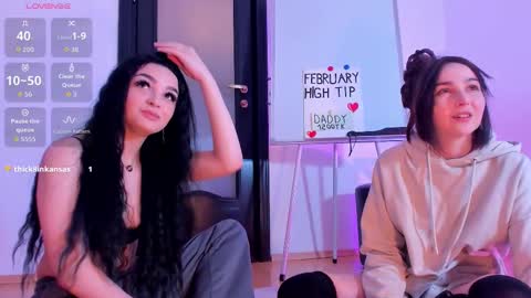 Snapshot of peanaughty chatting on February 20, 8:38 am Kate online show from February 20, 8:38 am