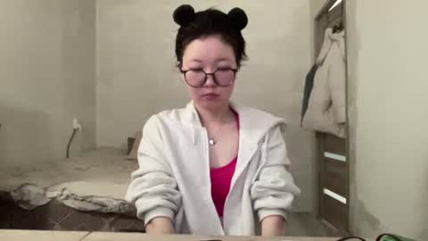 Snapshot of pebblewink chatting on July 27, 10:22 am pebblewink online show from July 27, 10:22 am