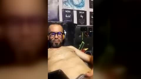 pedrocoelhopio online show from June 13, 1:36 am