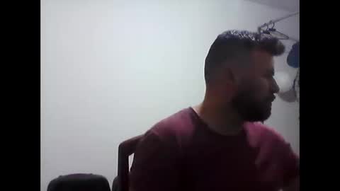 Snapshot of pedrodiaz130814 chatting on October 16, 6:53 pm pedrodiaz130814 online show from October 16, 6:53 pm