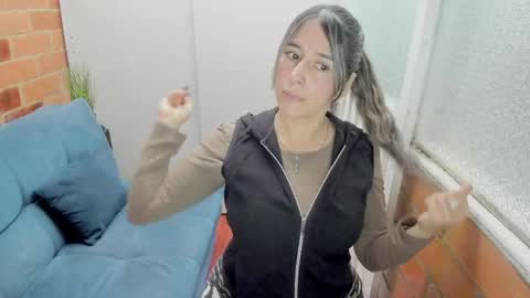 Penelope online show from April 14, 7:09 pm