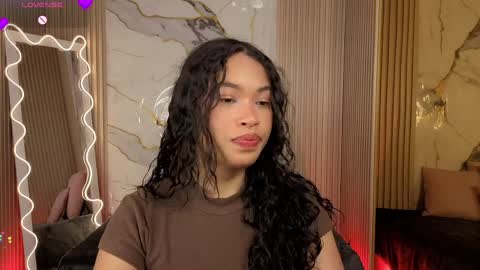 penelope online show from April 6, 3:26 am