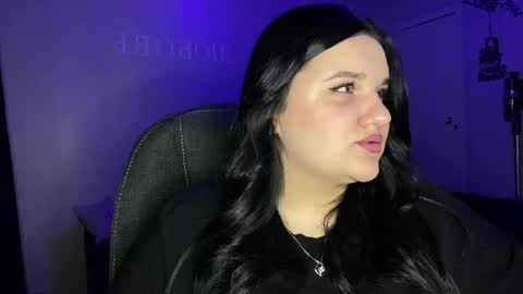 penny_perry online show from April 18, 6:45 pm