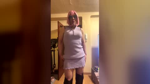 Snapshot of pennyjosoucd chatting on April 12, 3:17 pm Gina Adriano online show from April 12, 3:17 pm