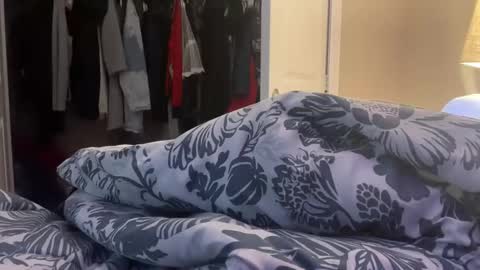 penutbutter691 online show from February 18, 9:44 pm