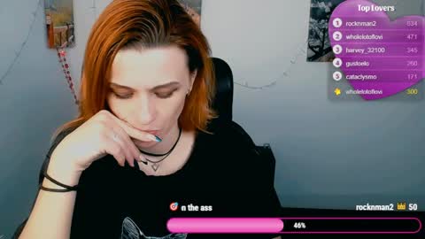 Mia online show from April 13, 6:30 am