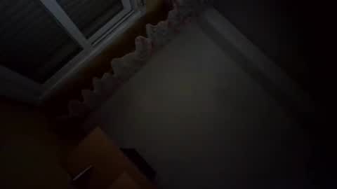 perales_12345 online show from March 28, 5:29 am