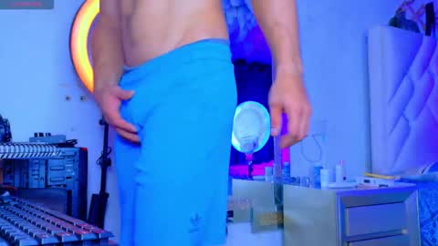 Jacob online show from March 1, 3:41 am