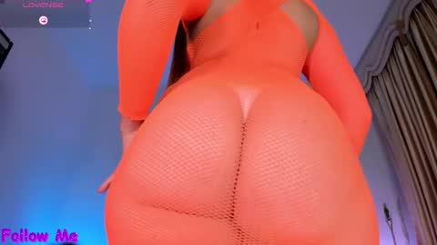 Perla online show from March 28, 1:38 am