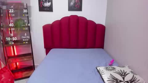 Perla online show from March 19, 7:51 pm