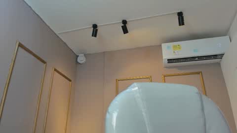 PerlaPreciosa online show from February 22, 4:02 am