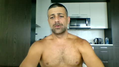persianprince546 online show from July 2, 3:29 pm