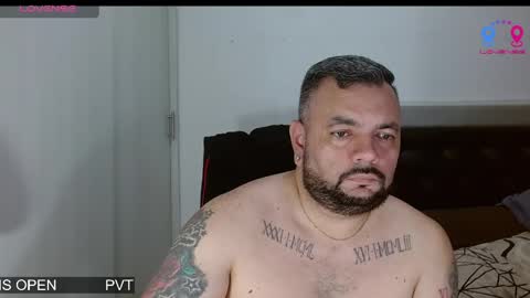 Carlos online show from April 15, 2:40 am