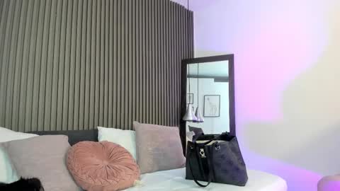 Lizza online show from November 23, 11:54 am