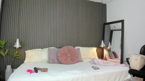 Lizza online show from March 30, 11:33 am