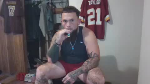 AKA perverted Step Daddy online show from September 11, 10:43 pm