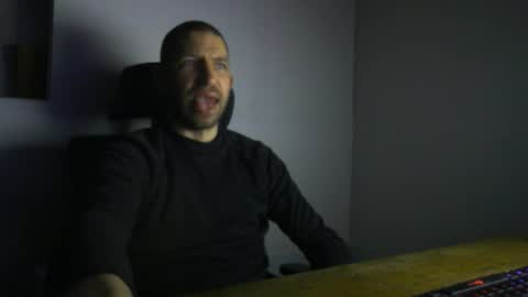 Snapshot of petitcoquin91 chatting on March 16, 9:08 pm Paco online show from March 16, 9:08 pm