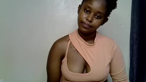 pettite_gal online show from April 29, 5:30 pm