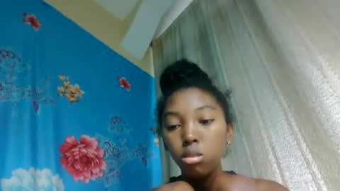 phaosiiia online show from June 27, 12:22 pm