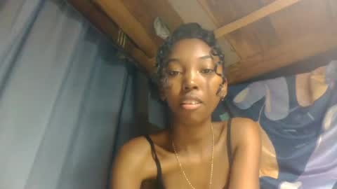 phaosiiia online show from July 20, 6:32 pm