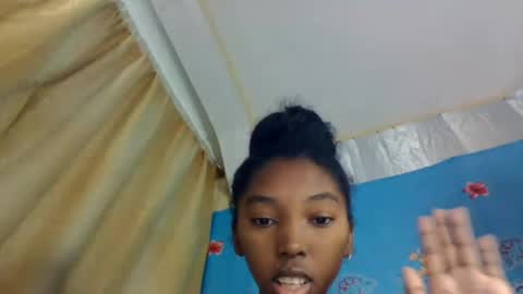 phaosiiia online show from July 27, 4:36 pm