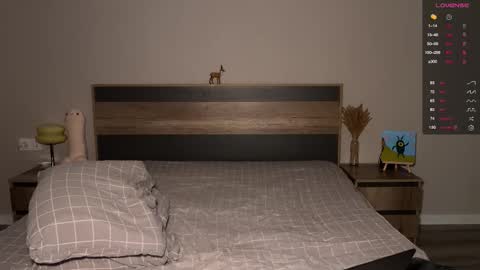 phill_maer online show from March 13, 5:08 pm