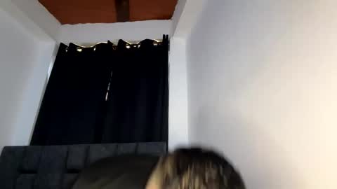 PHILLIP online show from October 19, 2:07 pm