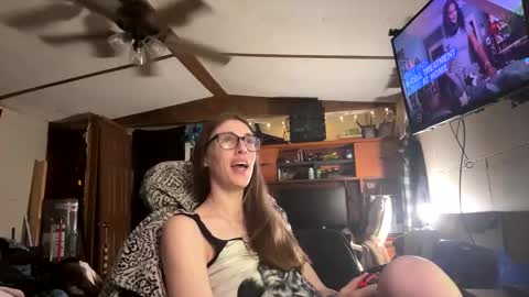 Phoenixscandy33 online show from February 19, 4:19 am