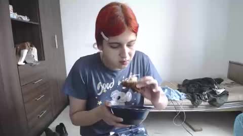 izzy online show from March 29, 5:35 pm