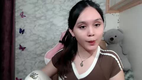 Ms Pia online show from May 27, 6:10 am