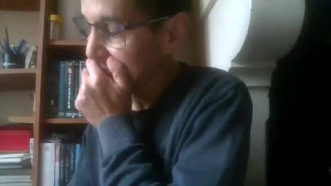 Snapshot of pichoun71 chatting on January 25, 11:23 am pichoun71 online show from January 25, 11:23 am