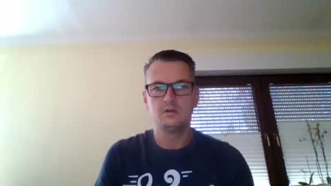 piercingsxxx online show from July 8, 6:18 am