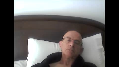 pikuz47 online show from March 24, 1:49 pm