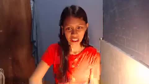 pinay_rhiyannah online show from April 9, 9:04 am