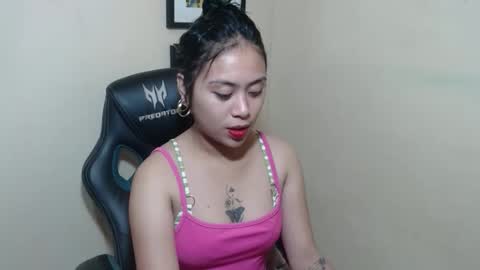 pinay_shinexxx online show from April 1, 12:50 pm