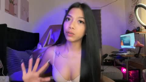TINA online show from August 9, 10:20 am
