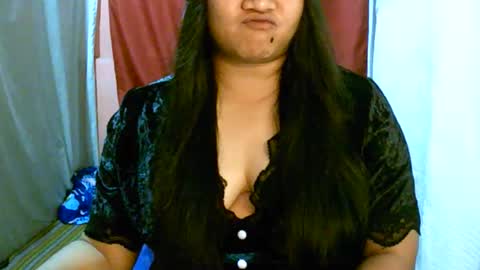 Snapshot of pinayjona chatting on April 23, 10:25 am pinayjona online show from April 23, 10:25 am
