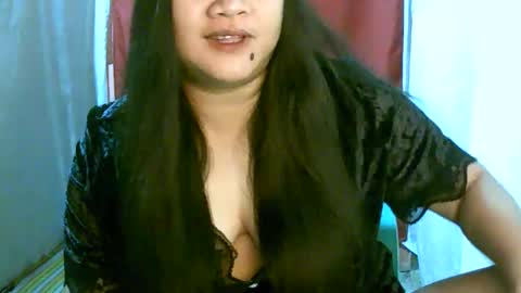 Snapshot of pinayjona chatting on April 24, 11:34 am pinayjona online show from April 24, 11:34 am