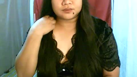 Snapshot of pinayjona chatting on May 11, 12:11 pm pinayjona online show from May 11, 12:11 pm