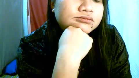 Snapshot of pinayjona chatting on May 20, 10:54 am pinayjona online show from May 20, 10:54 am