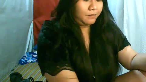 Snapshot of pinayjona chatting on May 24, 11:26 am pinayjona online show from May 24, 11:26 am