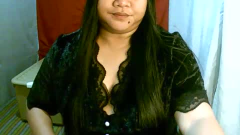 Snapshot of pinayjona chatting on June 2, 11:12 am pinayjona online show from June 2, 11:12 am